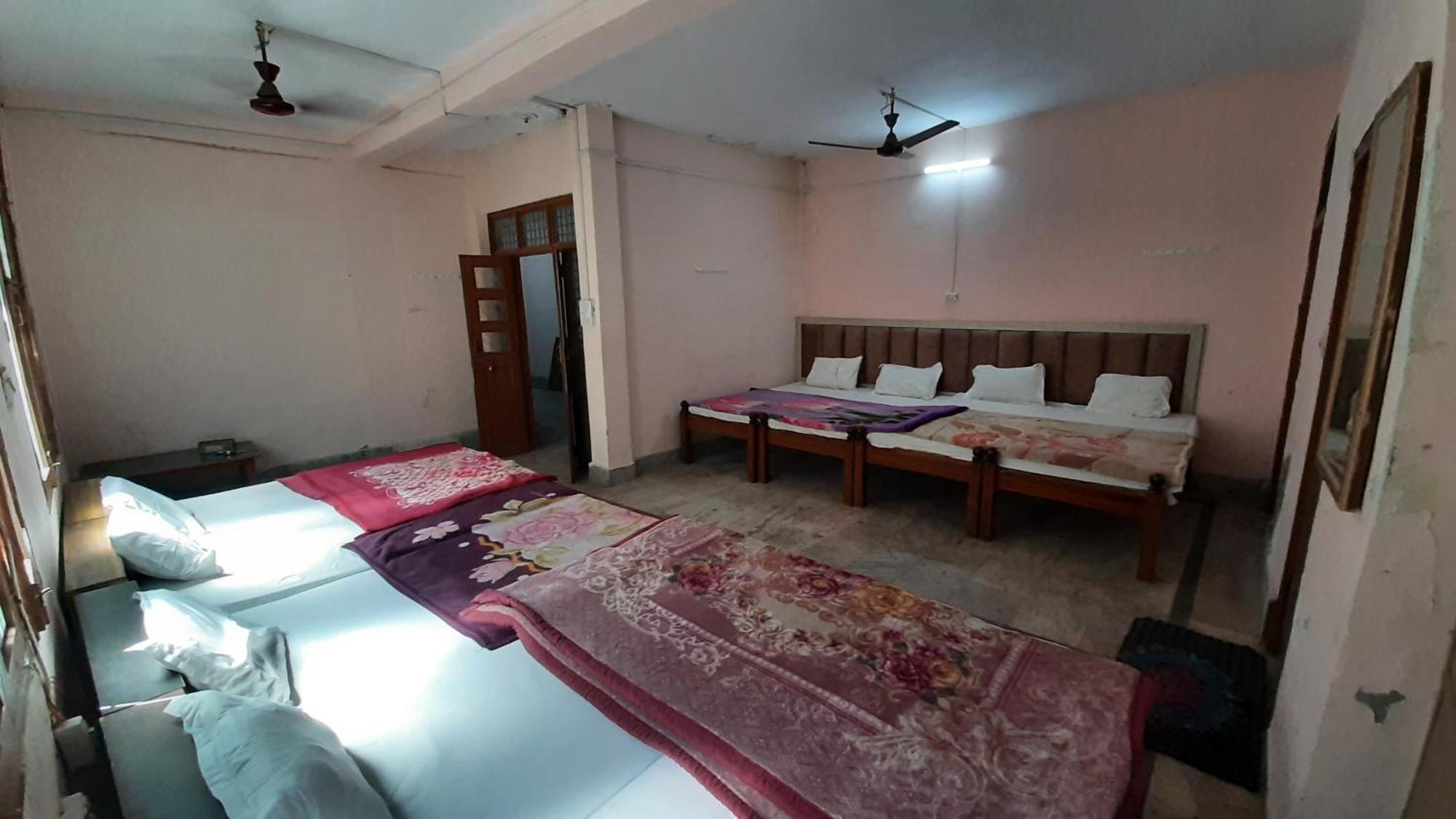 Subhadra Guest House Mathura Zimmer foto
